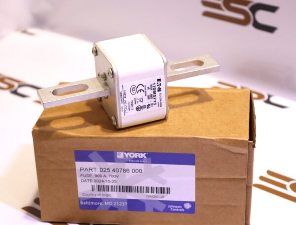 FUSE 900A 700V 025-40786-000