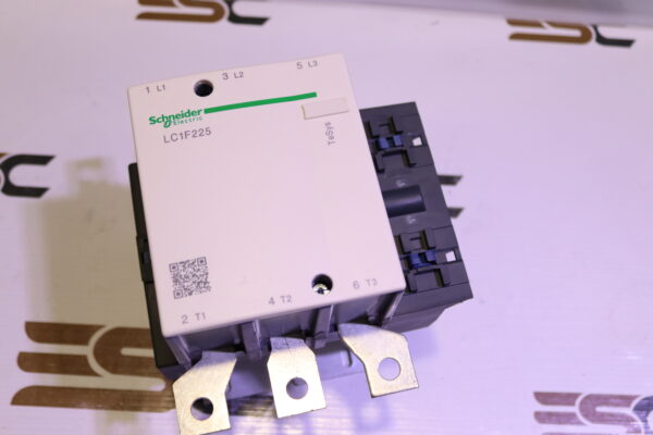SCHNEIDER LC1F225